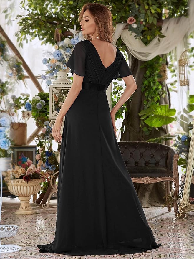 Maternity Wedding Guest Dresses: Radiant Expecting Mothers插图3