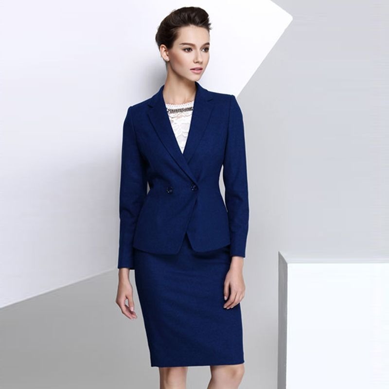 Women’s skirt suit
